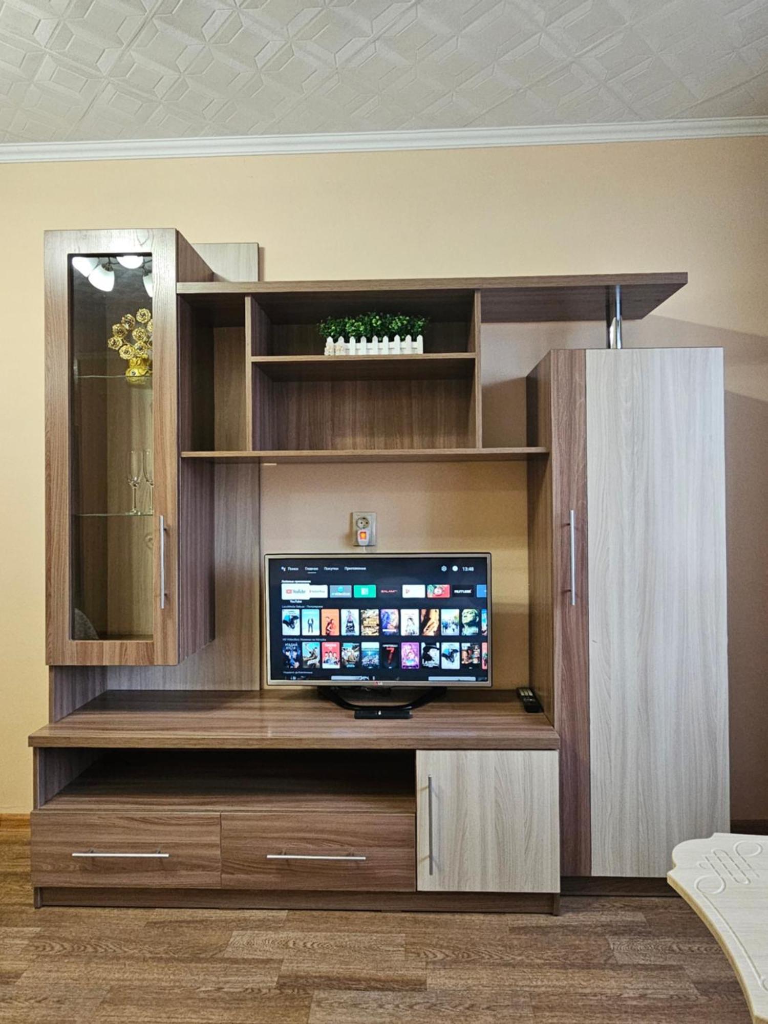 Lux Apartment On Potanina 19 Ustʼ-Kamenogorsk Exteriör bild