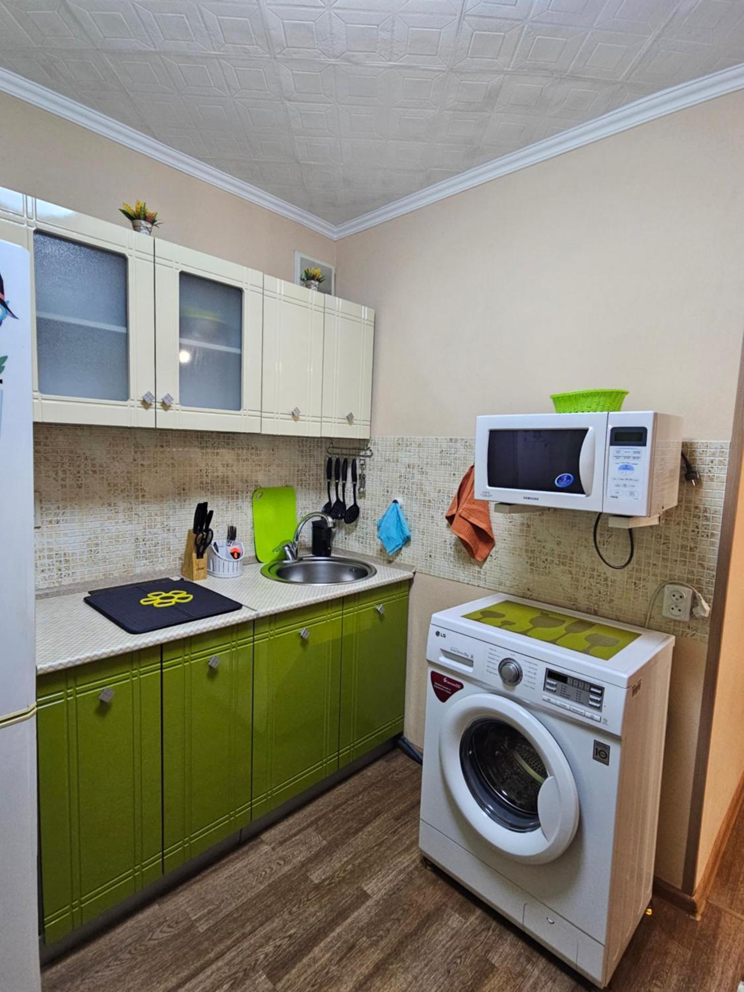 Lux Apartment On Potanina 19 Ustʼ-Kamenogorsk Exteriör bild